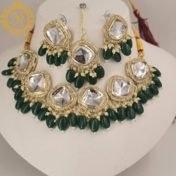 Naitikaarts Latest Choker Design Traditional Stylish Fancy Pearl Necklace Jewellery Set for Women NA-317-GREEN