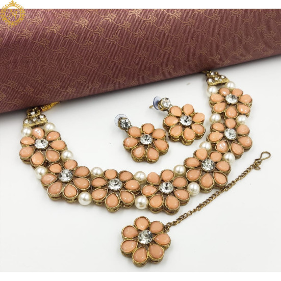 Naitikaarts Latest Choker Design Traditional Stylish Fancy Pearl Necklace Jewellery Set for Women NA-179-PICH