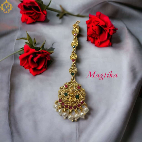Naitikaarts Latest Flower Design Kundan Maangtikka for Women and Girls Naitikaarts Latest Flower Design Kundan Maangtikka for Women and Girls