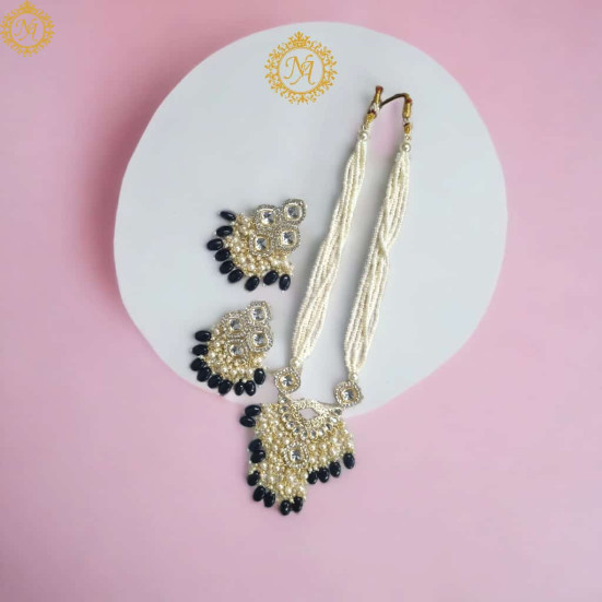 Naitikaarts Latest Necklace Traditional Ethnic Jewellery Set for Women and Girls NA-NEXK-EAR-Blk