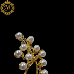 Naitikaarts Elegant Artificial Flower Rhinestone Brooch Pin Brooch Wedding Brooch (Gold)