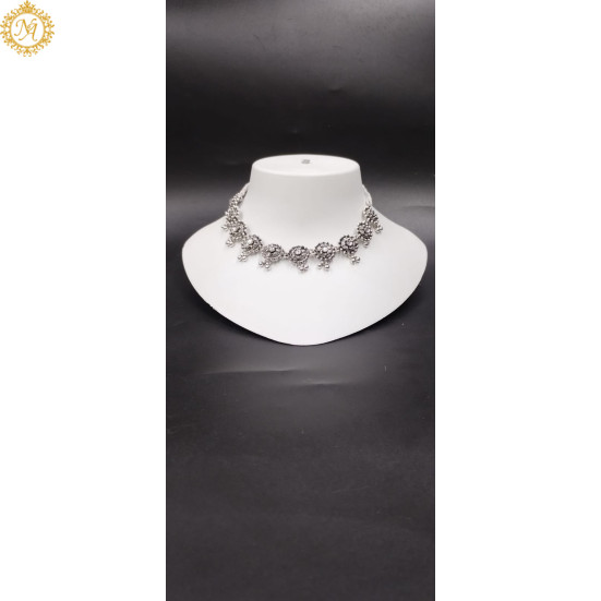 naitikaarts choker set 