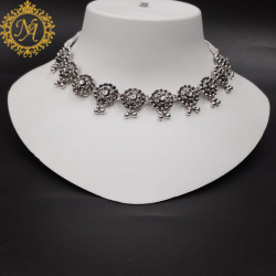naitikaarts choker set 