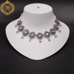 naitikaarts choker set 