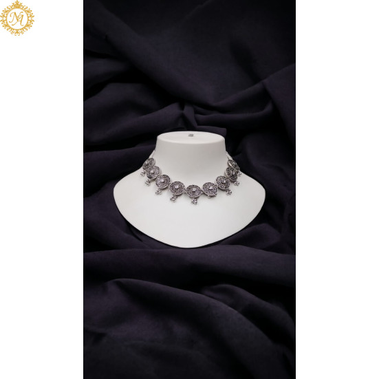 naitikaarts choker set 