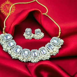 naitikaarts choker set C-358