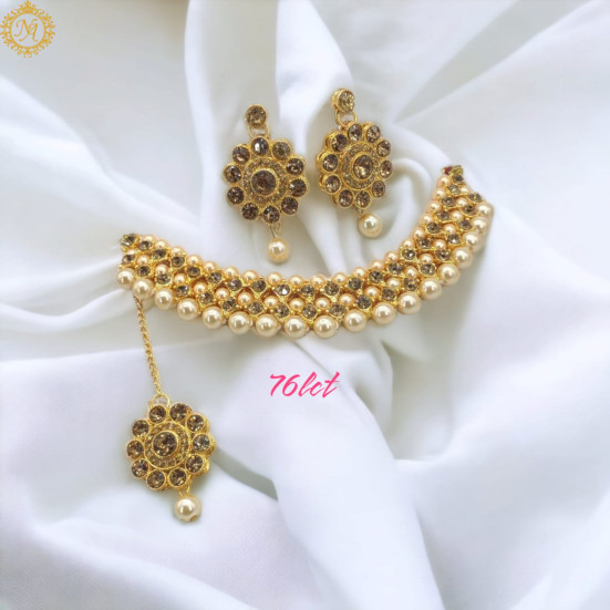naitikaarts choker set 