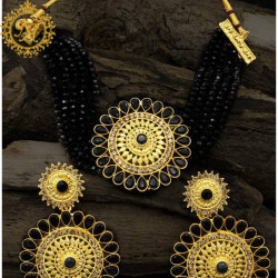 Naitikaarts Latest Choker Design Traditional Stylish Fancy Pearl Necklace Jewellery Set for Women NA-145BLK