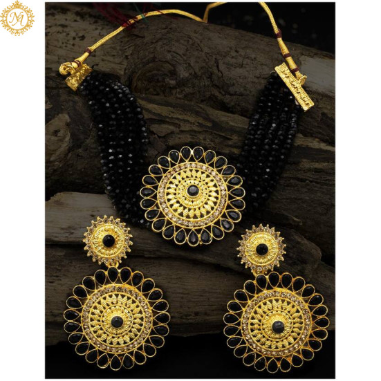 Naitikaarts Latest Choker Design Traditional Stylish Fancy Pearl Necklace Jewellery Set for Women NA-145BLK